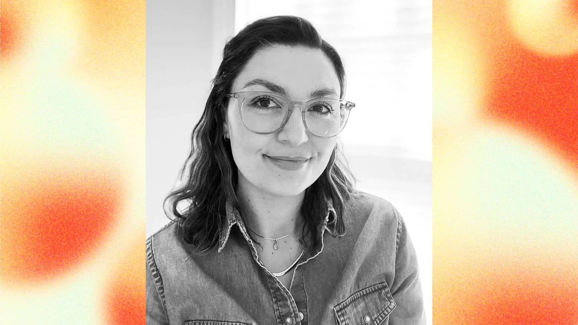 Portrait of Vico Sanchez-Armas on an orange gradient background